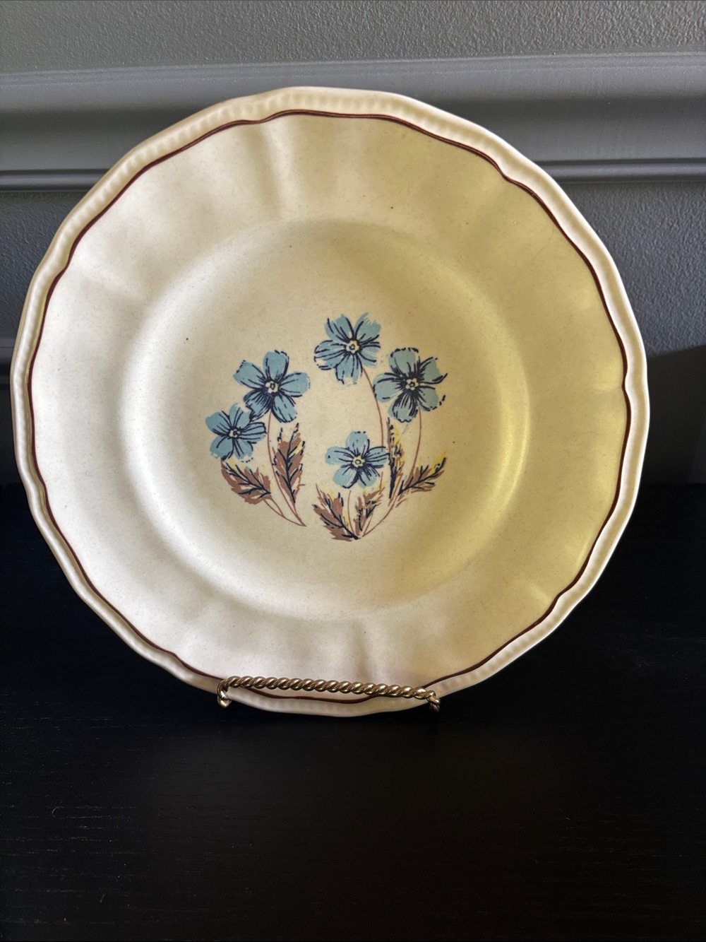 Kensington Staffordshire Ironstone Handcrafted England Set of 4 Plates